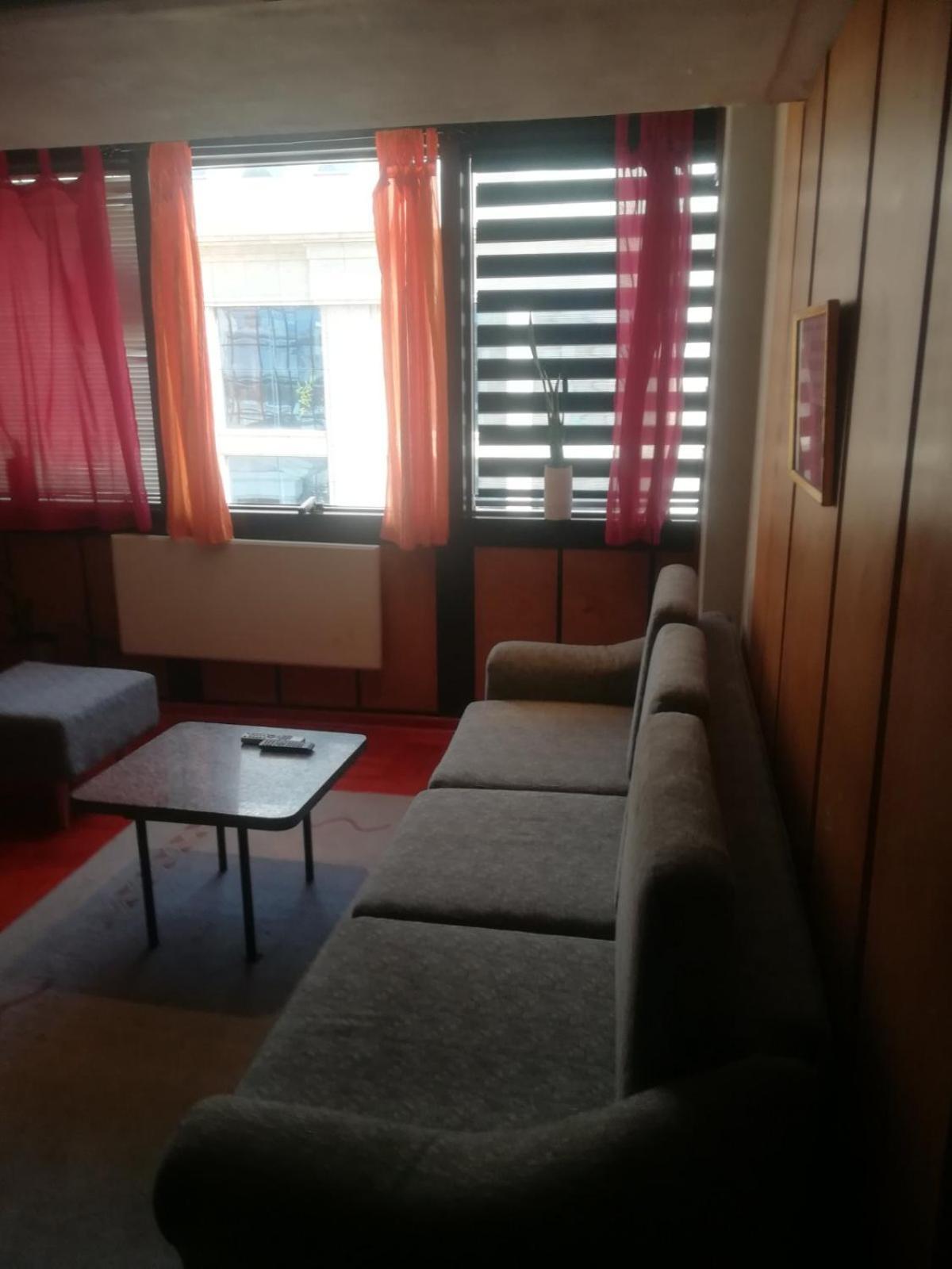 Suvi Centar Διαμέρισμα Ni Εξωτερικό φωτογραφία